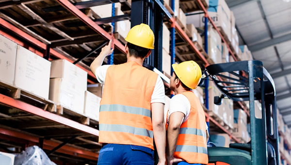 拥有完善的专业技术团队